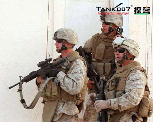 無處不在的中國制造——別懷疑，美軍戰術手電也是中國制造的！！